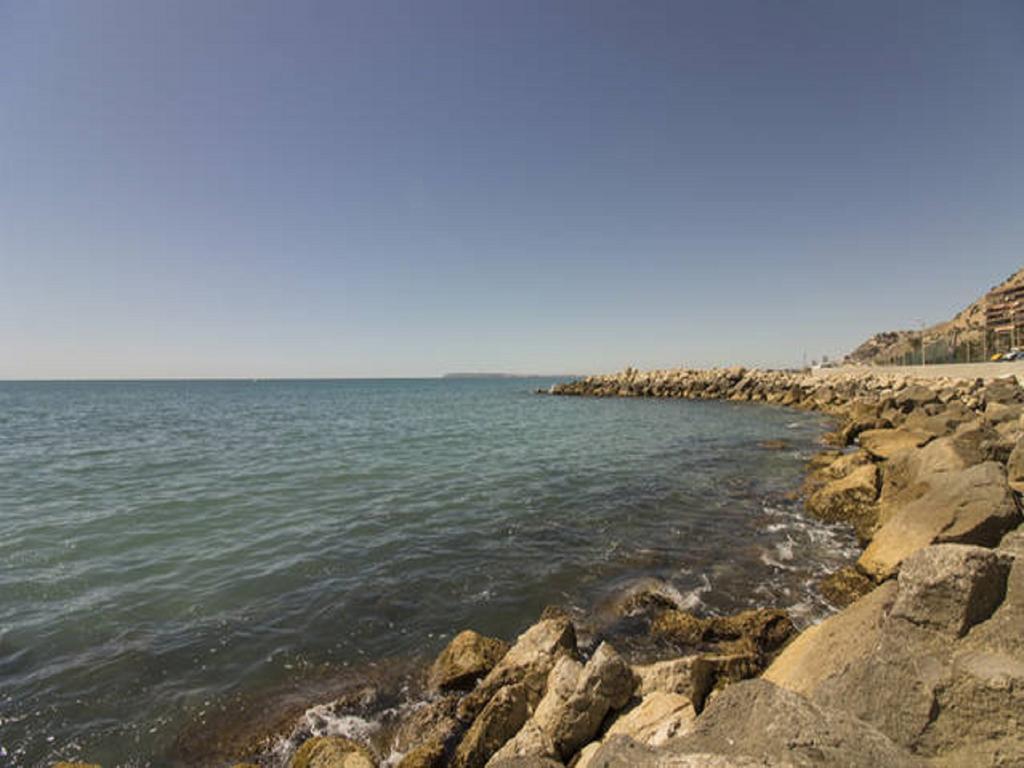 Vistas Al Mar Lejlighed Alicante Eksteriør billede